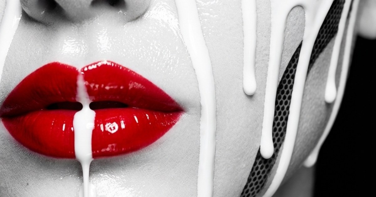 High Contrast Drip