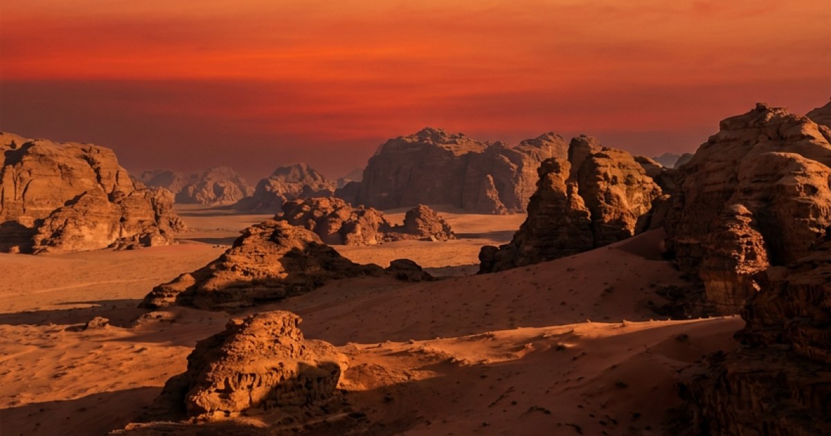 The Scarlet Sunset analogous color study