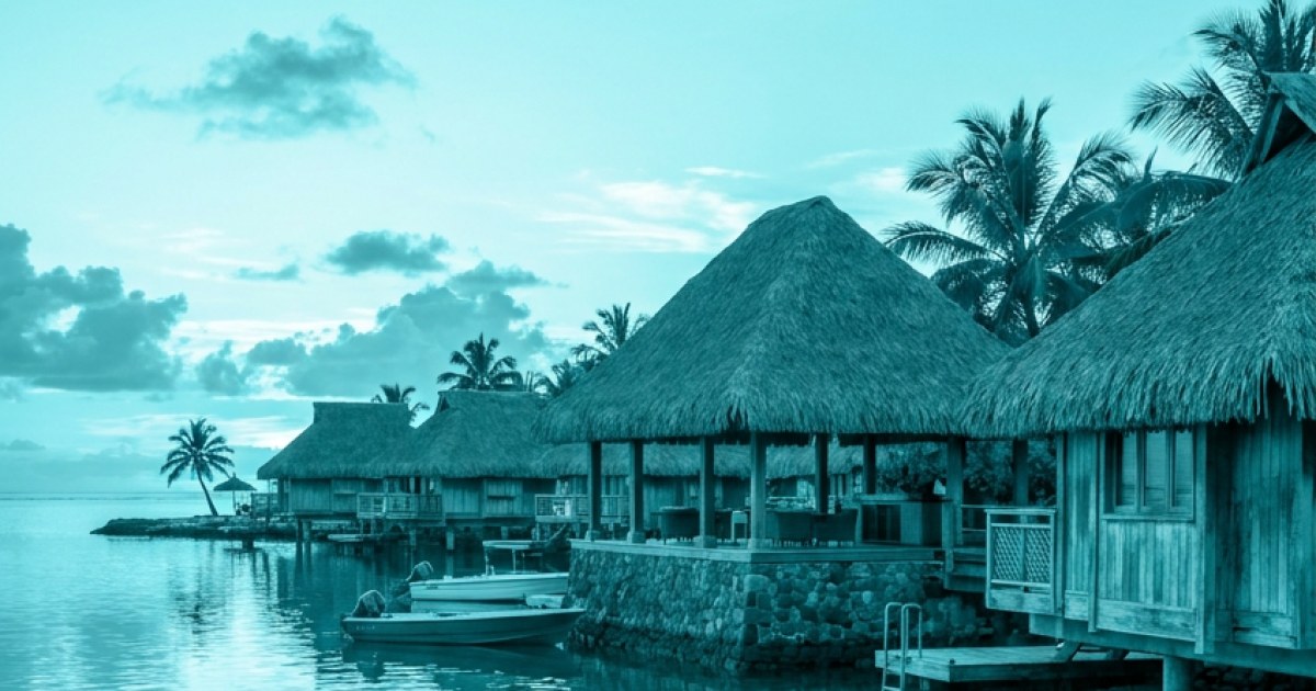 The Turquoise Lagoon Monochromatic-color study