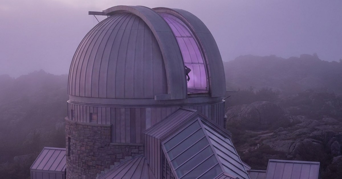 The Violet Observatory Exterior-Color Study